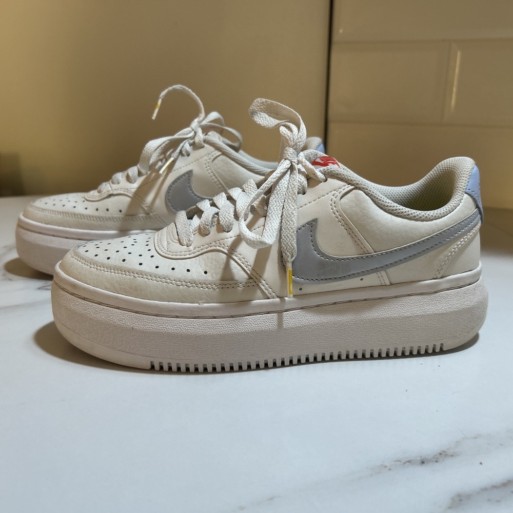 Nike Women Court Vision‎ Alta Platform White/Silver Size 9 - DV2176